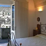 Il Sasso E La Seta
