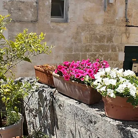 Il Sasso E La Seta Bed & Breakfast 3*